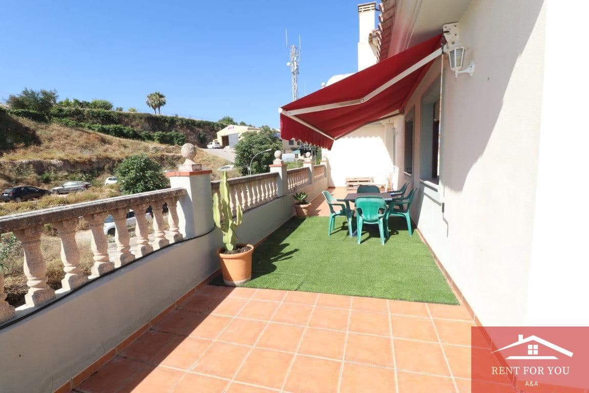 2 bedroom Flat for rent in Coin - € 950 (Ref: 9932400)