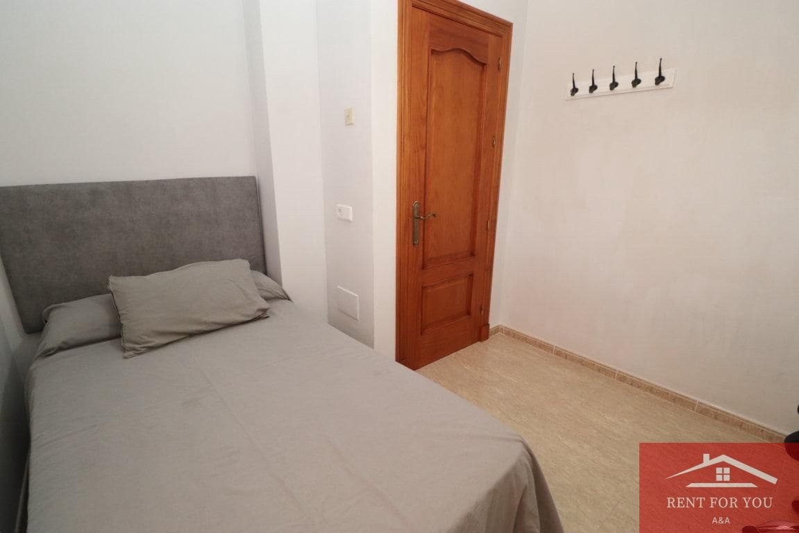 2 bedroom Flat for rent in Coin - € 950 (Ref: 9932400)
