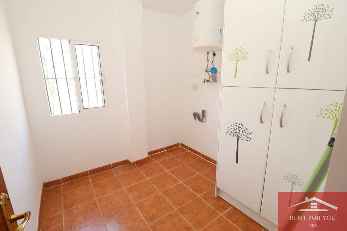 2 sypialnia Willa do wynajęcia w Coin z garażem - 950 € (Ref: 9942882)