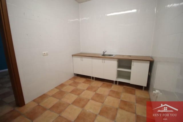 4 bedroom Business for rent in Alhaurín de la Torre - € 950 (Ref: 9950192)