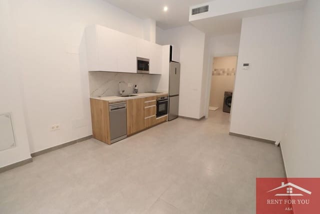 2 bedroom Flat for rent in Coín - € 750 (Ref: 9976553)