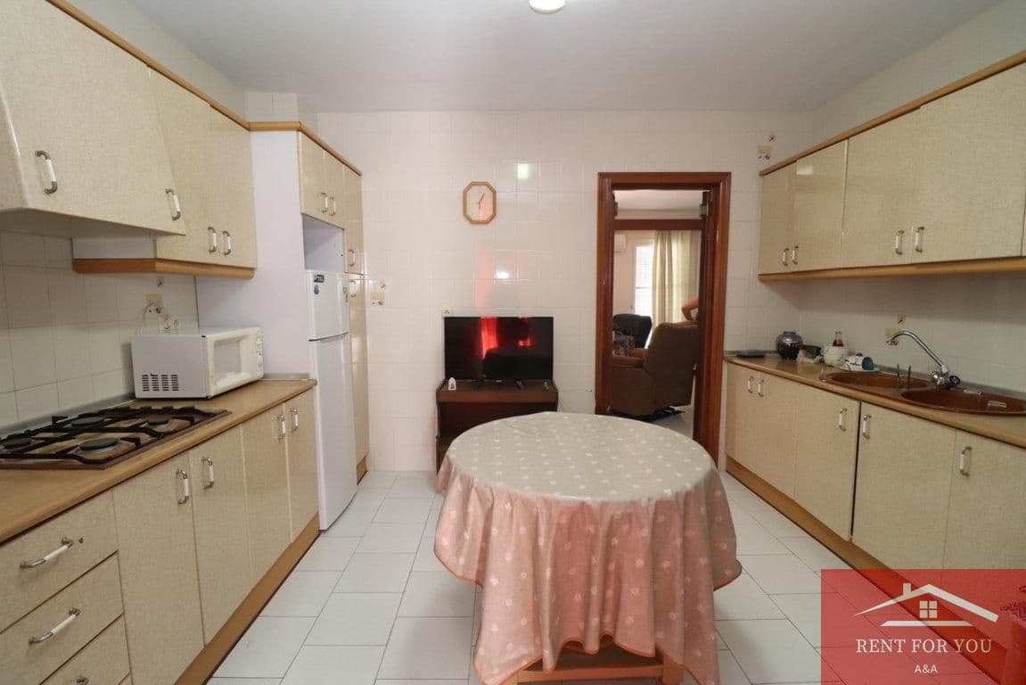 3 bedroom Flat for sale in Alhaurin el Grande - € 170,000 (Ref: 9989985)