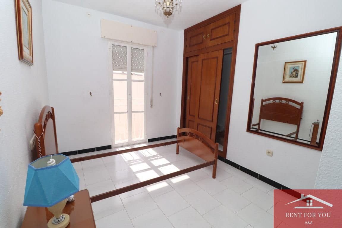 3 bedroom Flat for sale in Alhaurin el Grande - € 170,000 (Ref: 9989985)