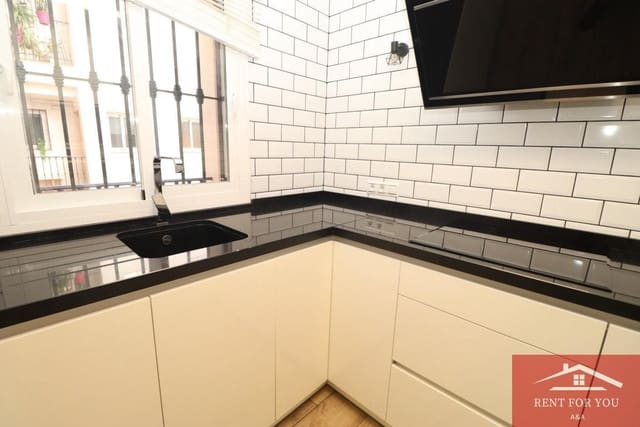 2 bedroom Flat for rent in Alhaurín el Grande - € 950 (Ref: 9999501)