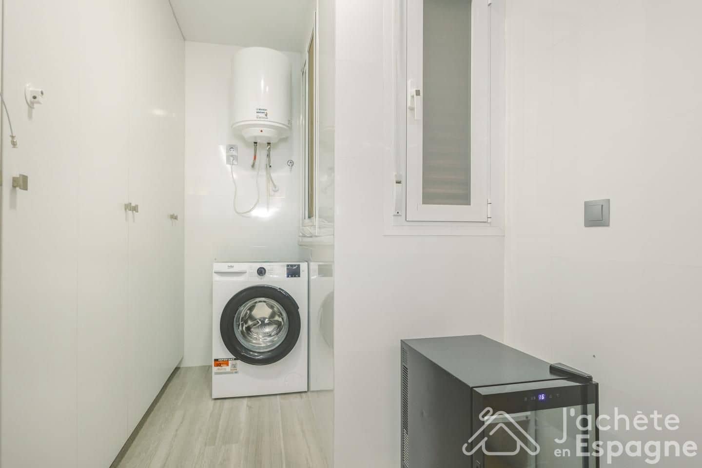 Piso de 2 habitaciones en Arenales del Sol en venta con garaje - 350.000 € (Ref: 10116095)