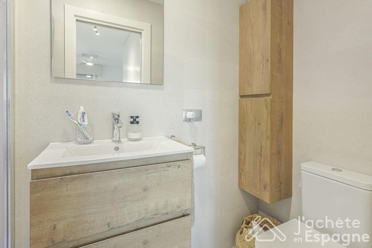 Piso de 2 habitaciones en Arenales del Sol en venta con garaje - 350.000 € (Ref: 10116095)