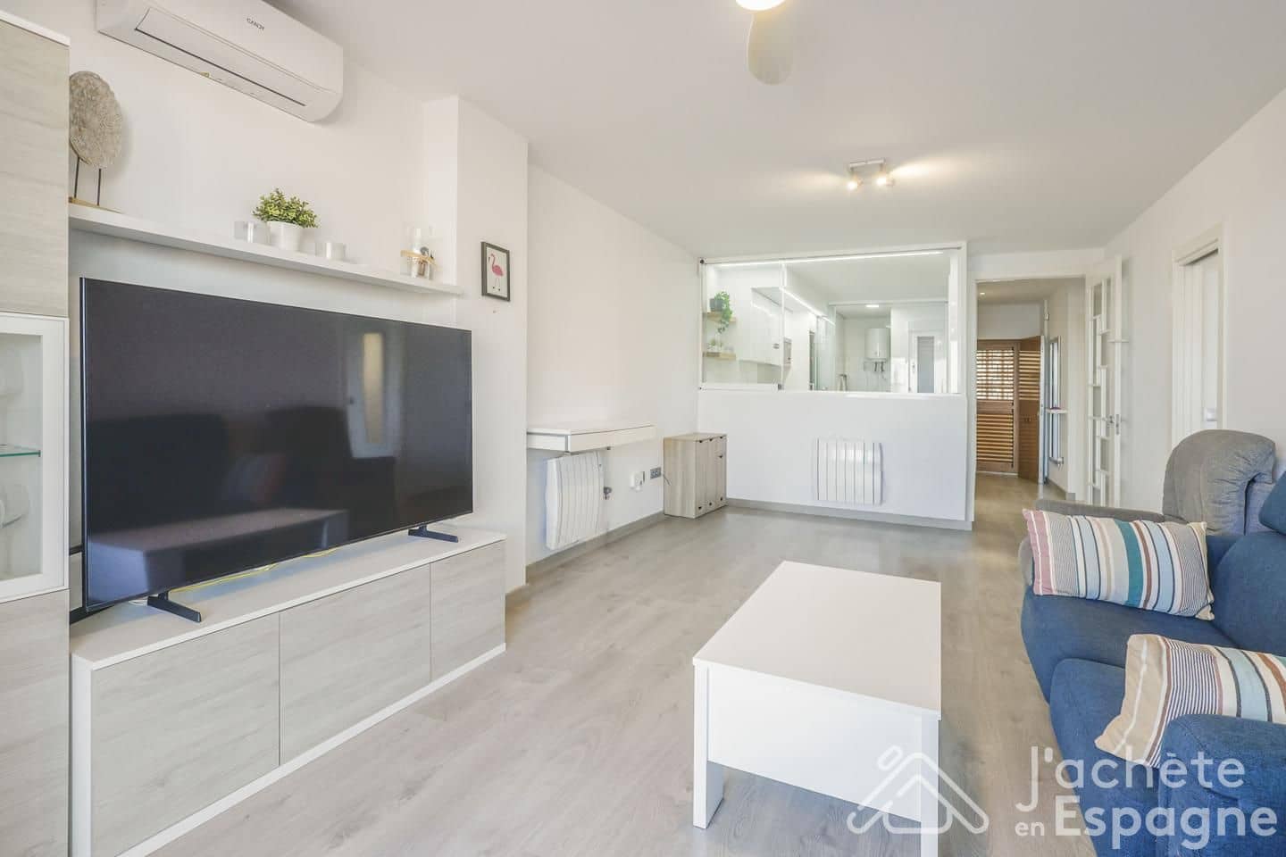 Piso de 2 habitaciones en Arenales del Sol en venta con garaje - 350.000 € (Ref: 10116095)