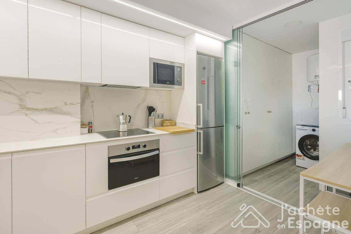 Piso de 2 habitaciones en Arenales del Sol en venta con garaje - 350.000 € (Ref: 10116095)
