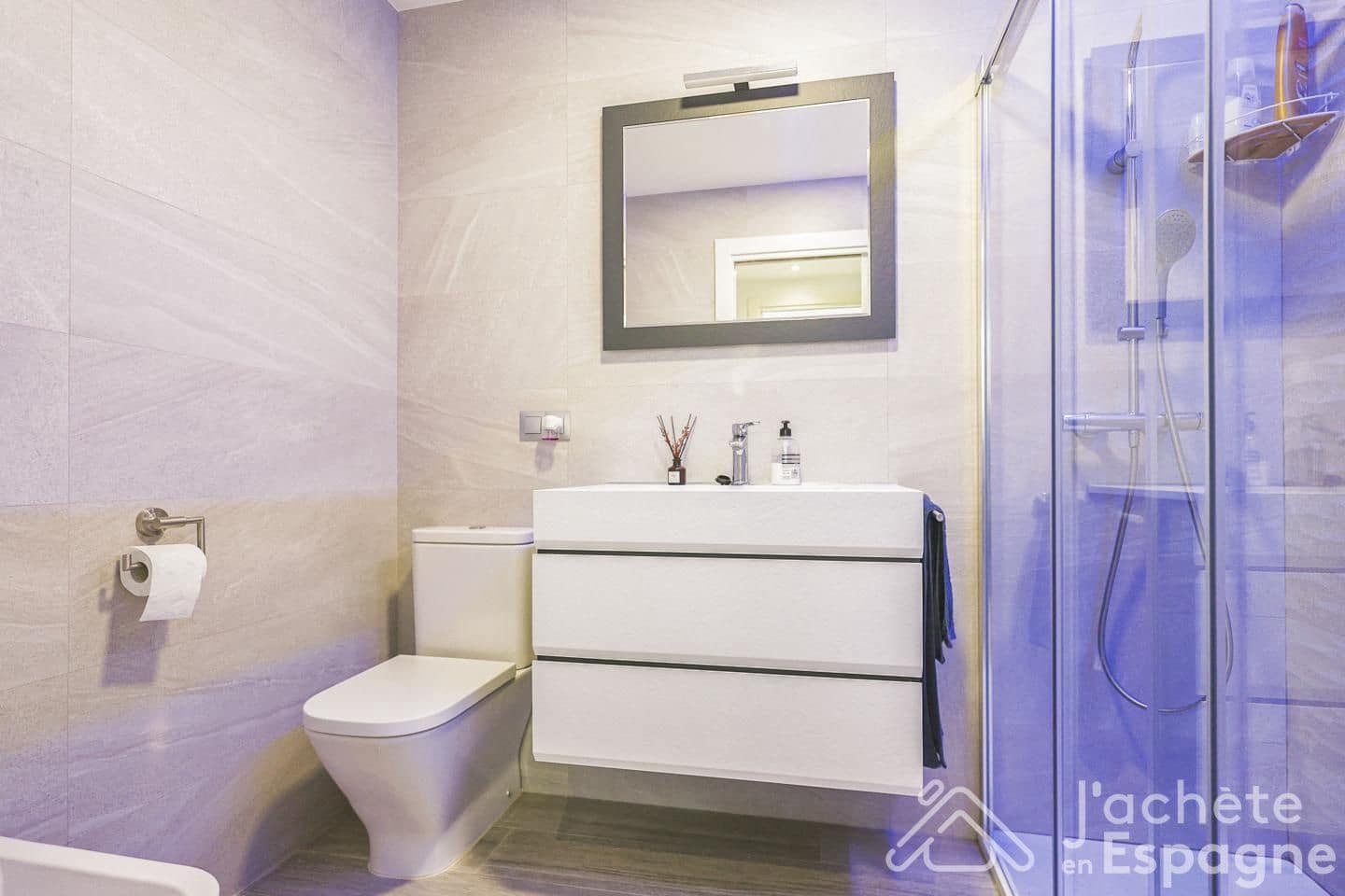 Piso de 2 habitaciones en Arenales del Sol en venta con garaje - 350.000 € (Ref: 10116095)