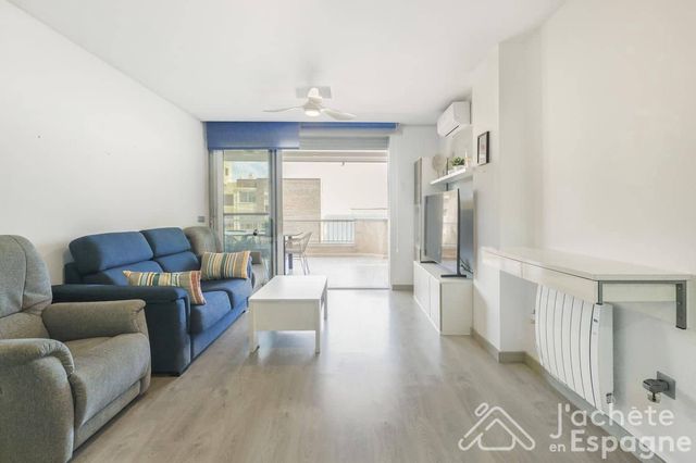 Piso de 2 habitaciones en Arenales del Sol, Elche / Elx en venta con garaje - 350.000 € (Ref: 10116095)