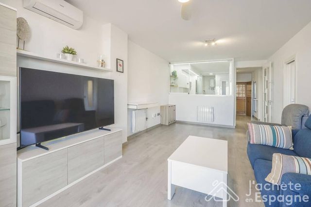 Piso de 2 habitaciones en Arenales del Sol, Elche / Elx en venta con garaje - 350.000 € (Ref: 10116095)