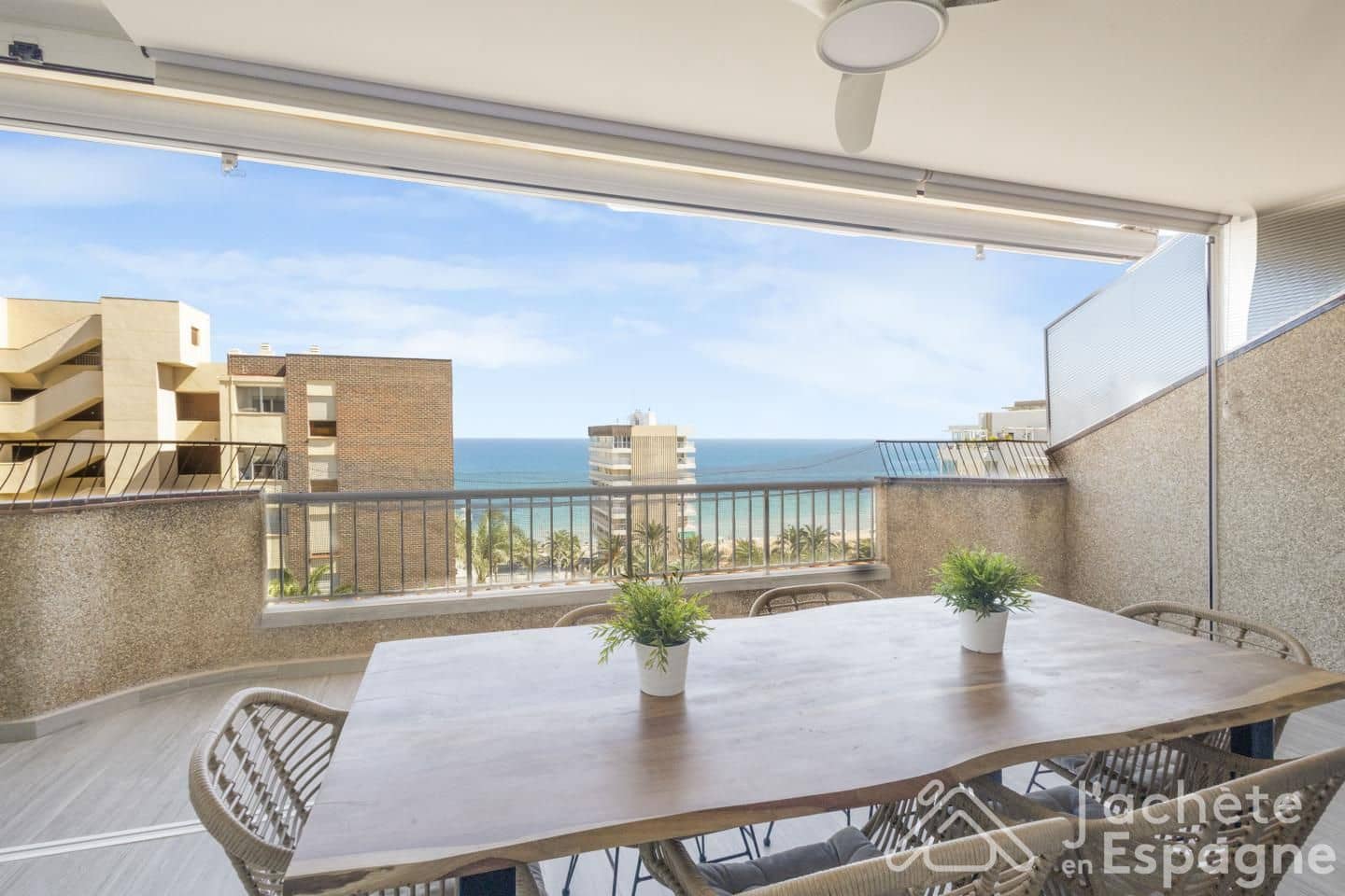 Piso de 2 habitaciones en Arenales del Sol en venta con garaje - 350.000 € (Ref: 10116095)