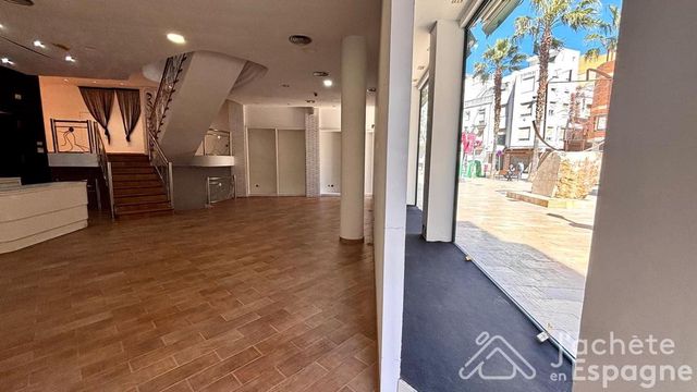 2 soverom Bedrift til salgs i Vinaròs - € 475 000 (Ref: 10116097)