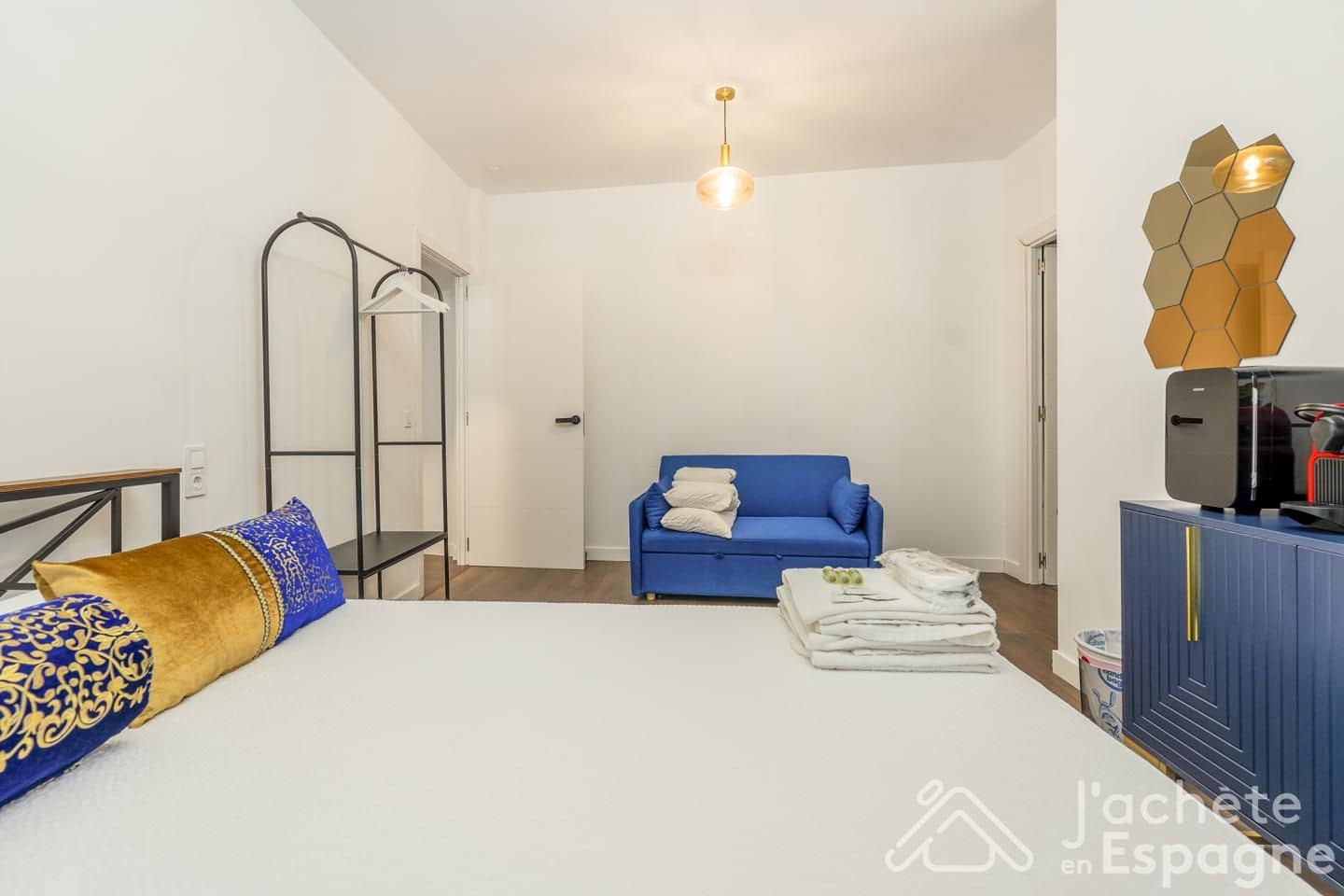 5 bedroom Flat for sale in Sagunto / Sagunt - € 320,000 (Ref: 10116101)