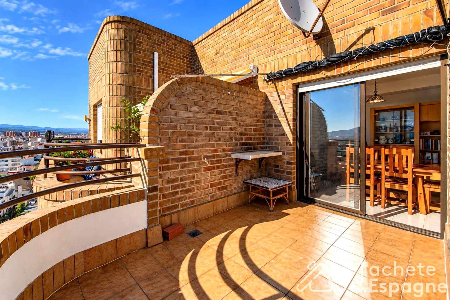 3 bedroom Penthouse for sale in Benicarlo with garage - € 225,000 (Ref: 10116105)