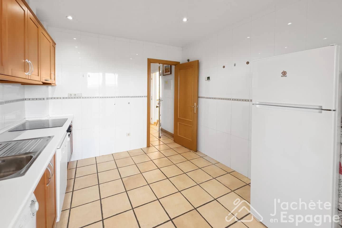 2 soverom Leilighet til salgs i Sant Jordi med svømmebasseng garasje - € 133 000 (Ref: 10116106)