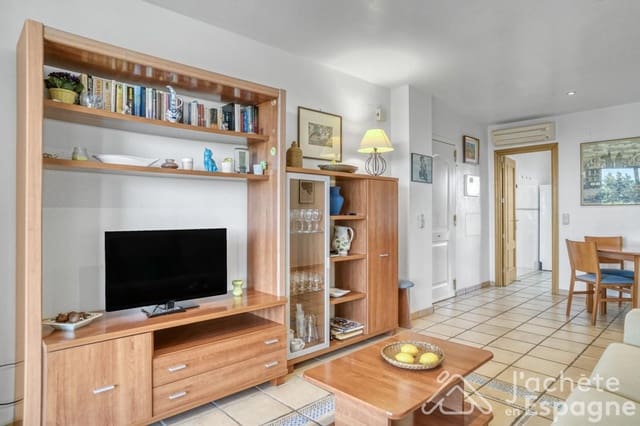 2 slaapkamer Flat te koop in Sant Jordi met zwembad garage - € 133.000 (Ref: 10116106)