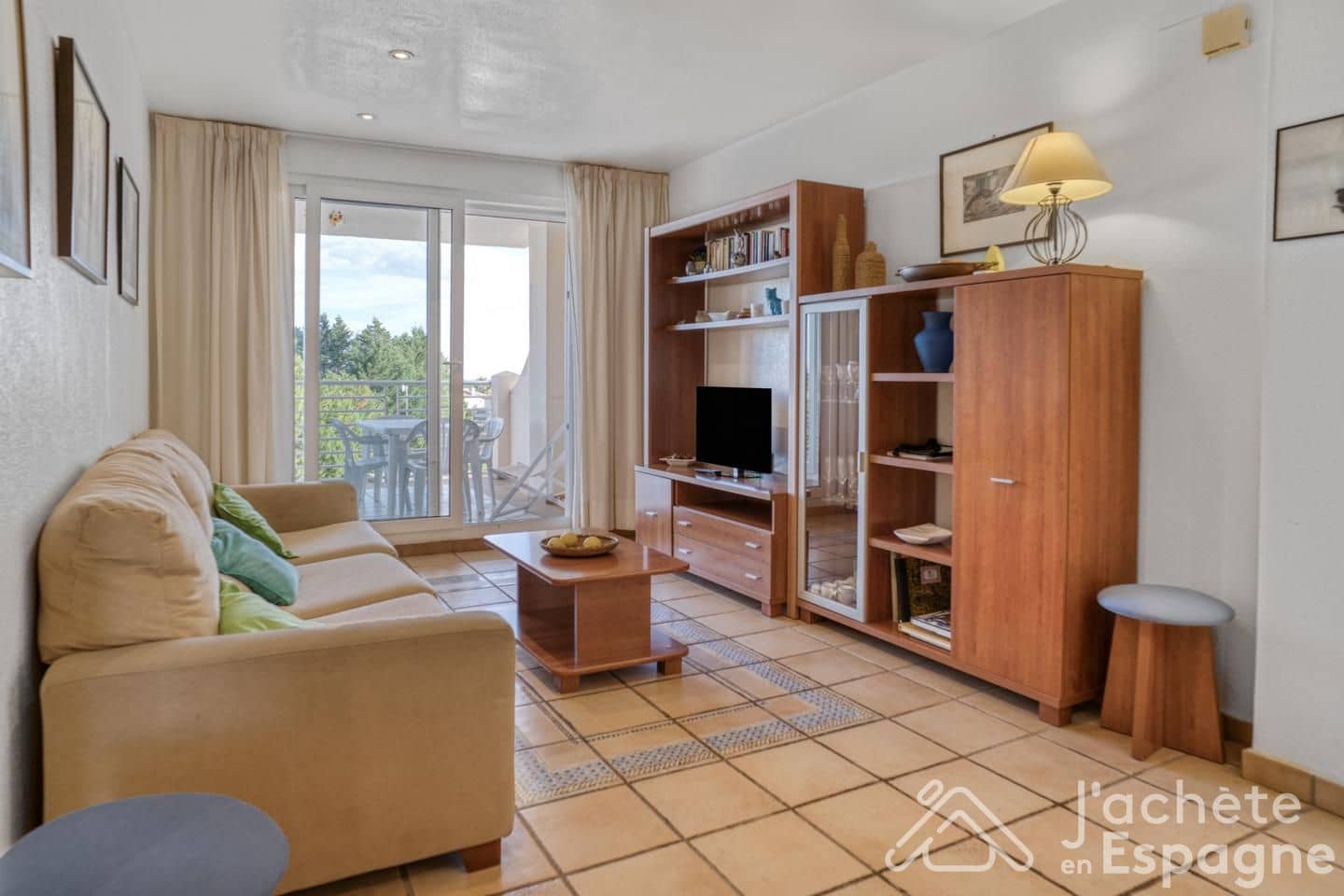 2 soverom Leilighet til salgs i Sant Jordi med svømmebasseng garasje - € 133 000 (Ref: 10116106)