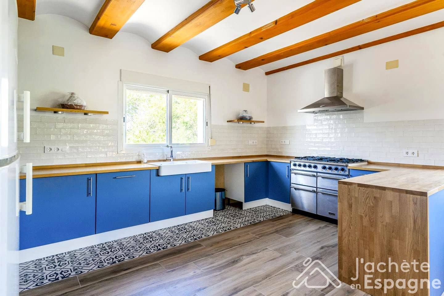 4 bedroom Villa for sale in Pedreguer - € 729,000 (Ref: 10116108)