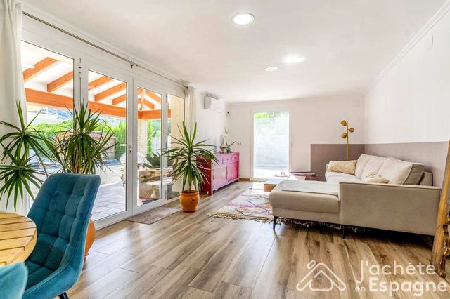 4 Zimmer Villa zu verkaufen in Pedreguer - 729.000 € (Ref: 10116108)