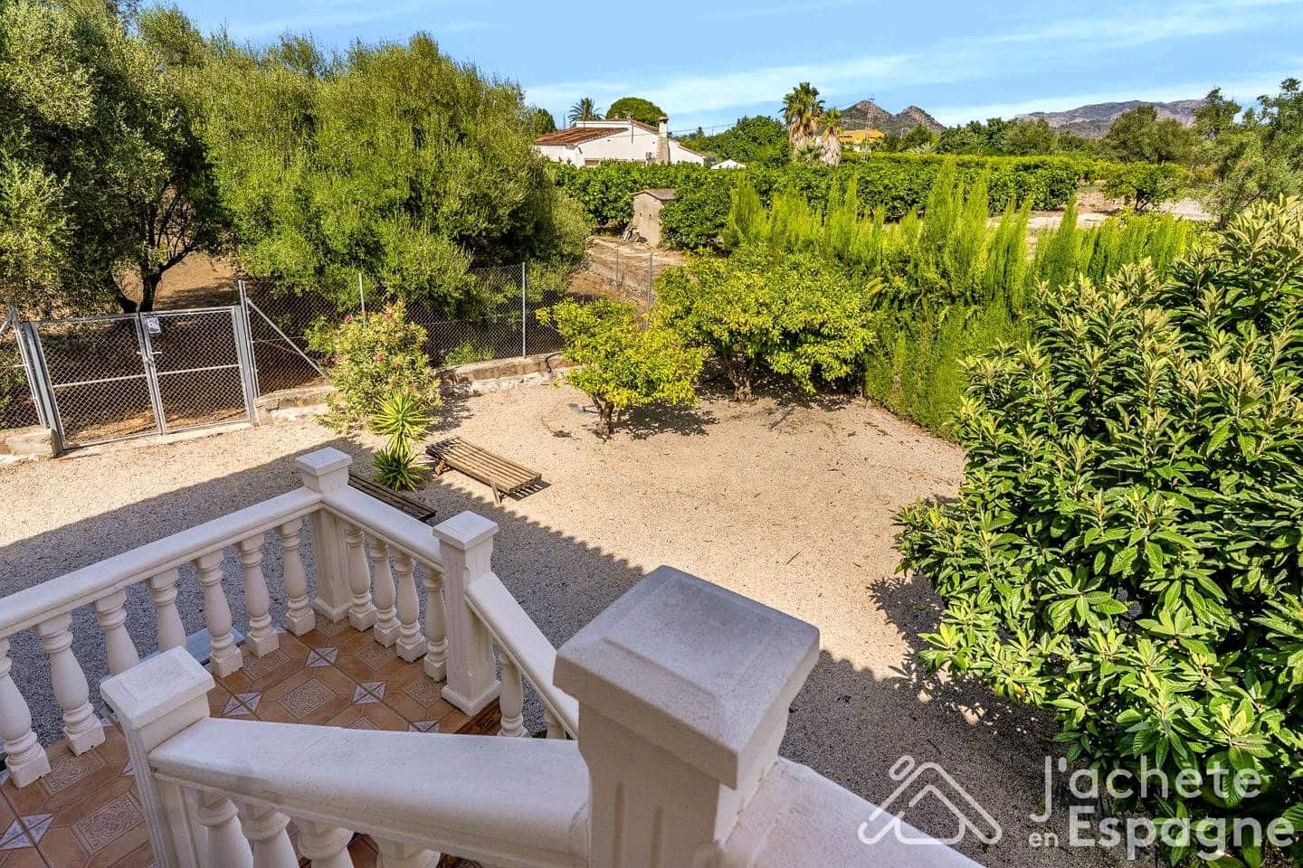 4 bedroom Villa for sale in Pedreguer - € 729,000 (Ref: 10116108)