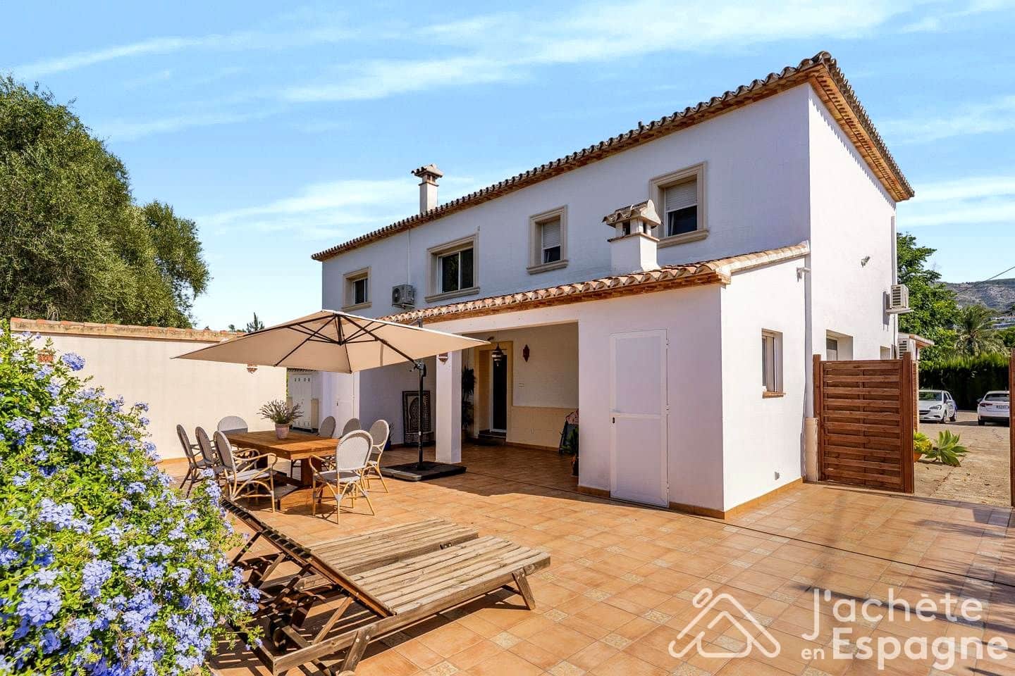 4 bedroom Villa for sale in Pedreguer - € 729,000 (Ref: 10116108)
