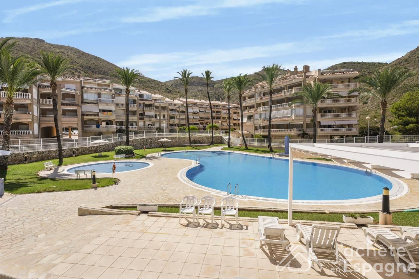 2 bedroom Apartment for sale in Valencia city with pool - € 330,000 (Ref: 10116109)