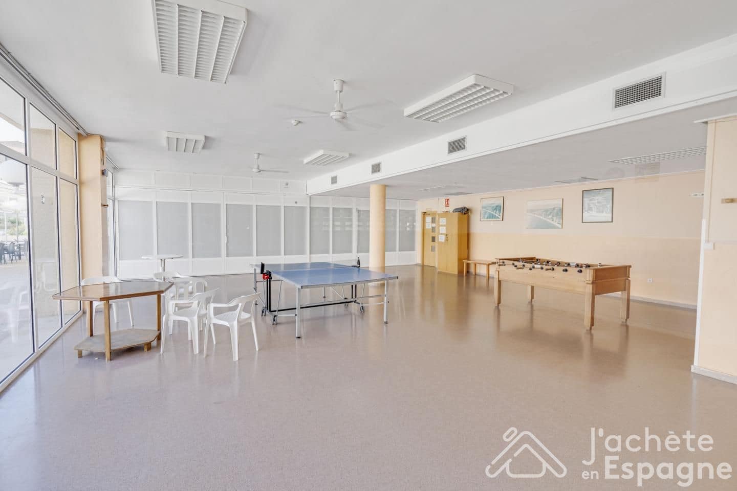 2 bedroom Apartment for sale in Valencia city with pool - € 330,000 (Ref: 10116109)
