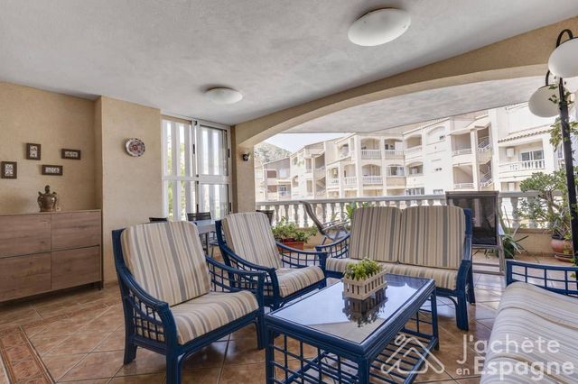 2 sovrum Lägenhet till salu i Valencia stad med pool - 330 000 € (Ref: 10116109)