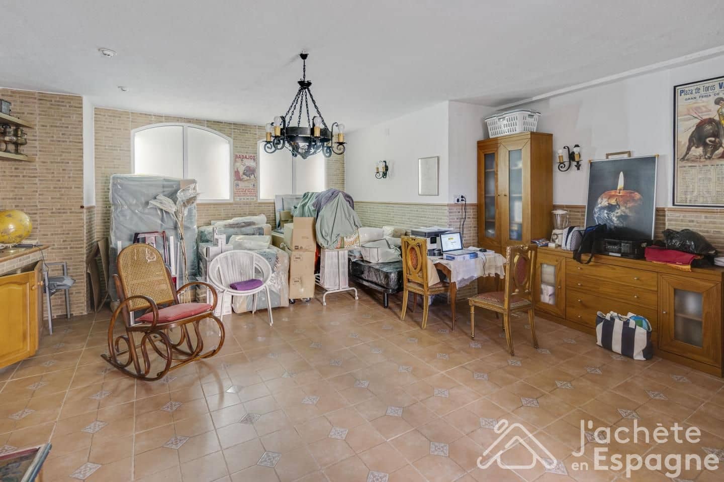2 bedroom Apartment for sale in Valencia city with pool - € 330,000 (Ref: 10116109)