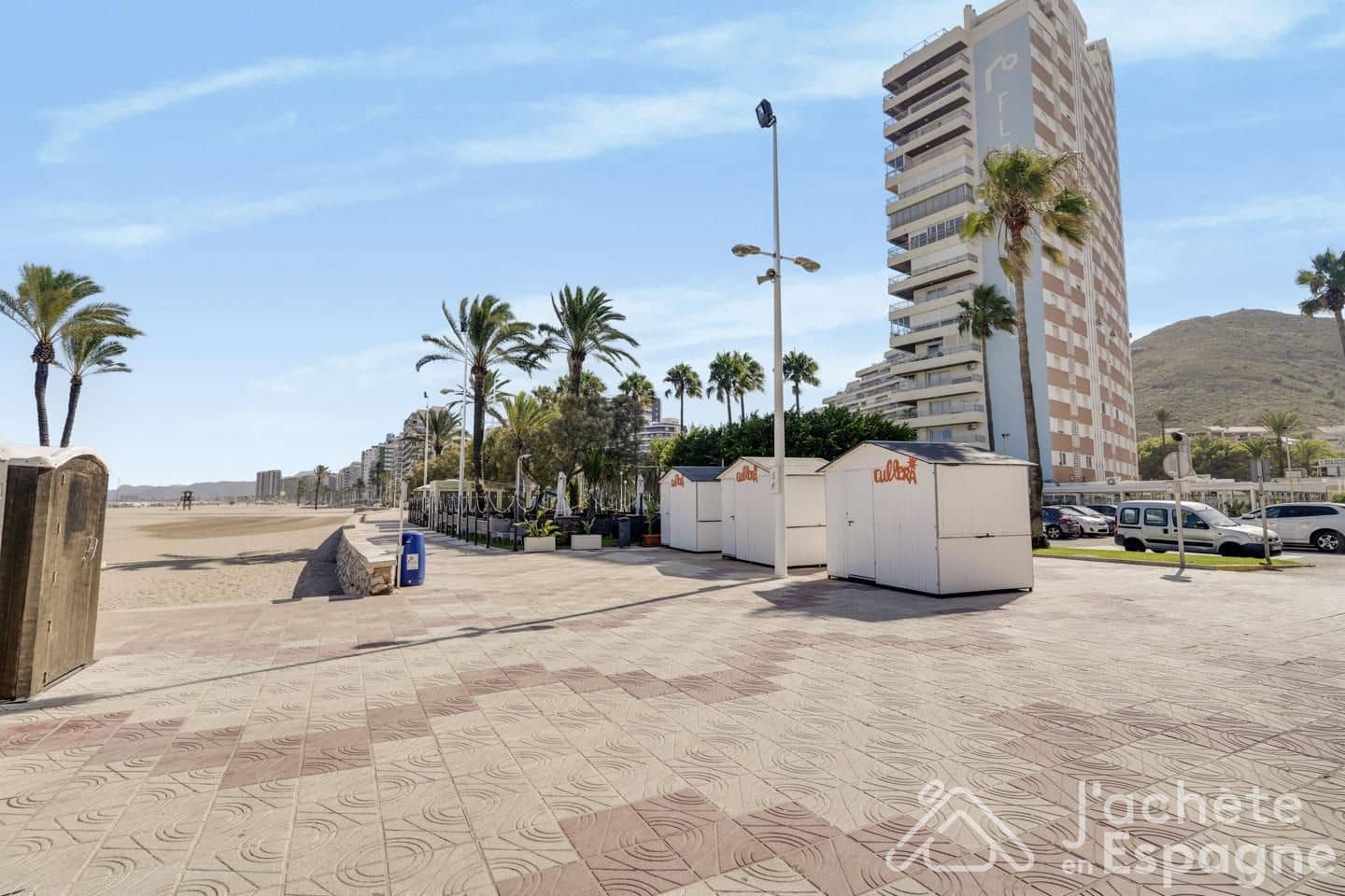 2 bedroom Apartment for sale in Valencia city with pool - € 330,000 (Ref: 10116109)