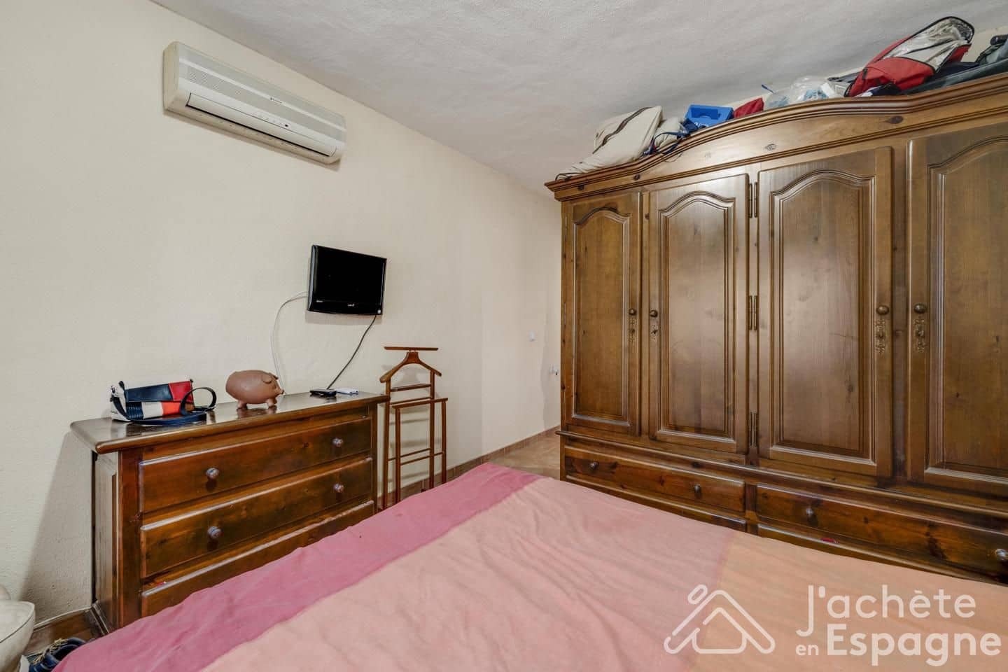 4 slaapkamer Villa te koop in San Vicente / Sant Vicent del Raspeig met zwembad garage - € 390.000 (Ref: 10116110)