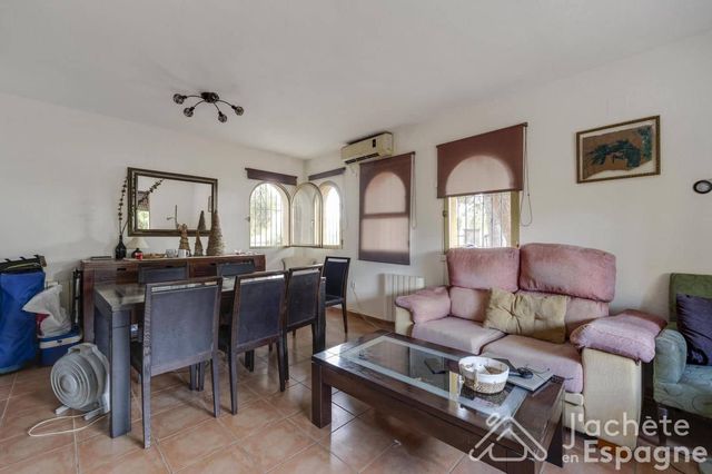 4 slaapkamer Villa te koop in San Vicente / Sant Vicent del Raspeig met zwembad garage - € 390.000 (Ref: 10116110)