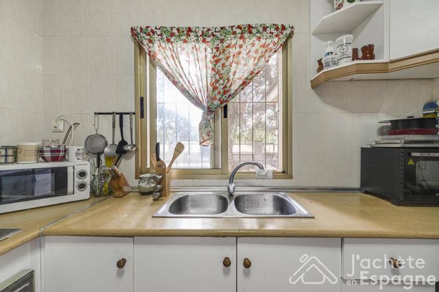 4 slaapkamer Villa te koop in San Vicente / Sant Vicent del Raspeig met zwembad garage - € 390.000 (Ref: 10116110)