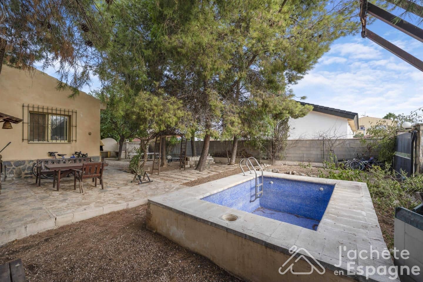 4 slaapkamer Villa te koop in San Vicente / Sant Vicent del Raspeig met zwembad garage - € 390.000 (Ref: 10116110)