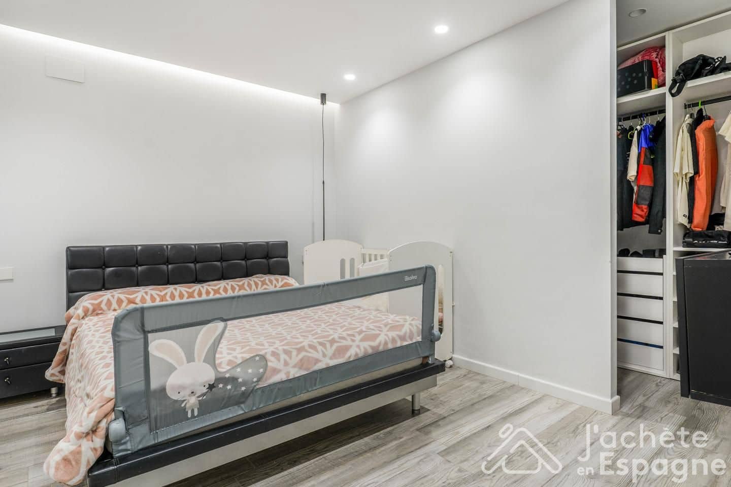 3 soveværelse Lejlighed til salg i L'Alcudia - € 220.000 (Ref: 10116111)