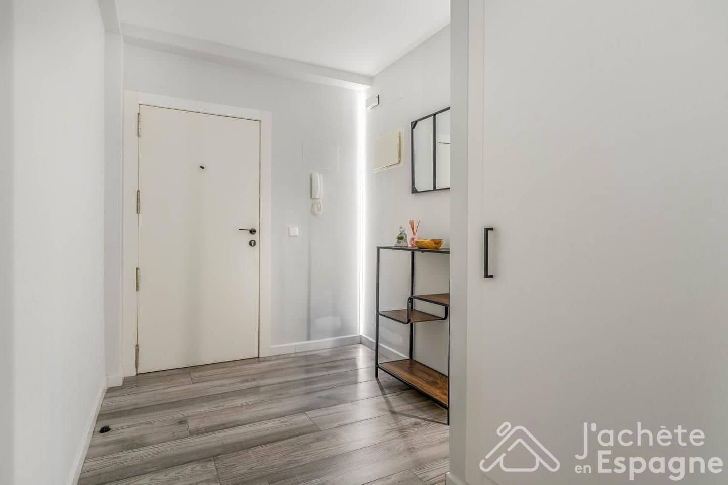 3 soveværelse Lejlighed til salg i L'Alcudia - € 220.000 (Ref: 10116111)