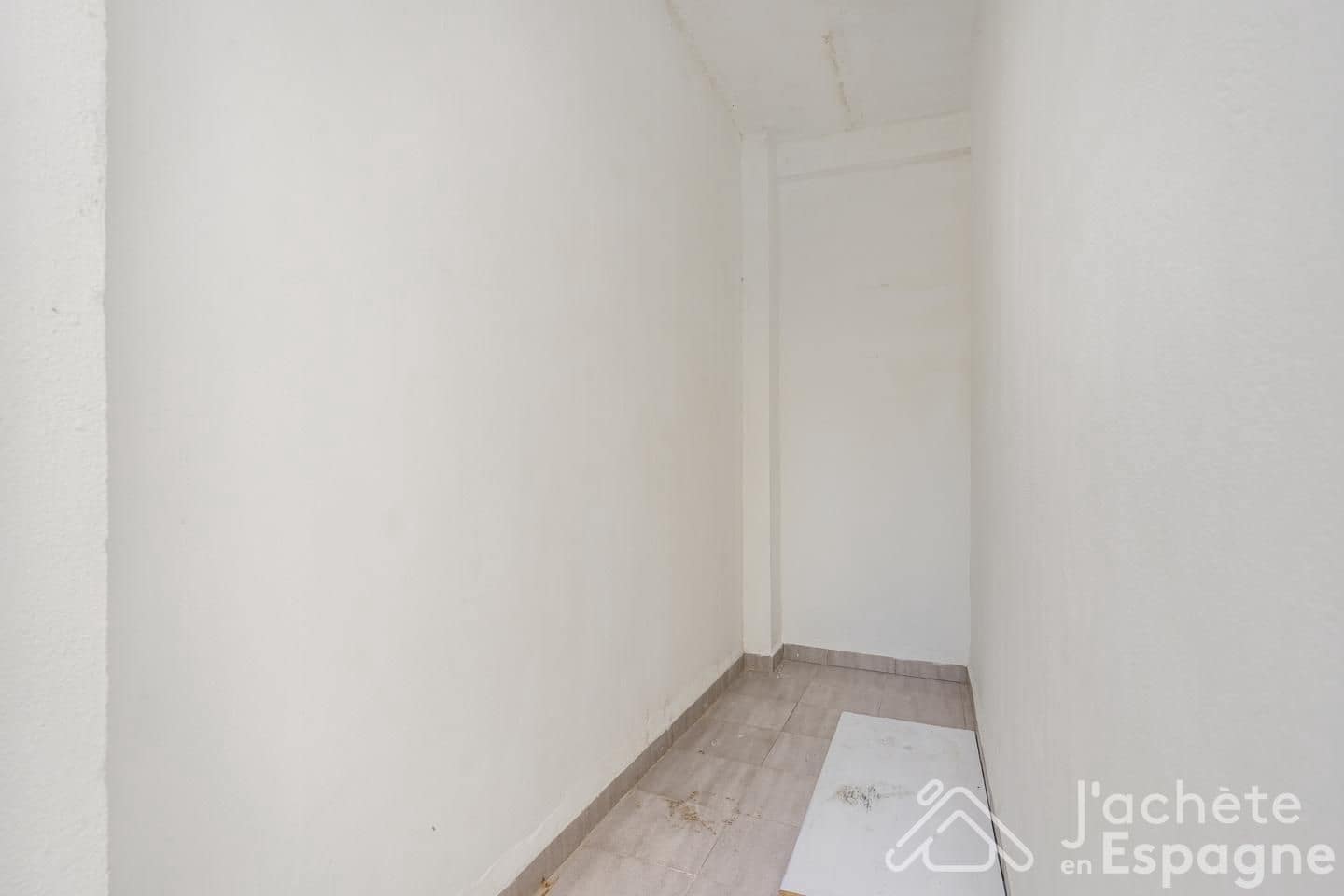 Piso de 3 habitaciones en Algemesí en venta - 145.000 € (Ref: 10116112)