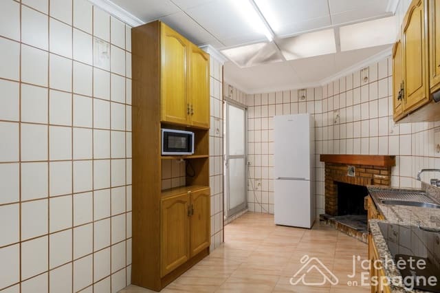 Piso de 3 habitaciones en Algemesí en venta - 145.000 € (Ref: 10116112)