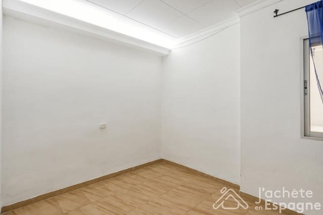 Piso de 3 habitaciones en Algemesí en venta - 145.000 € (Ref: 10116112)