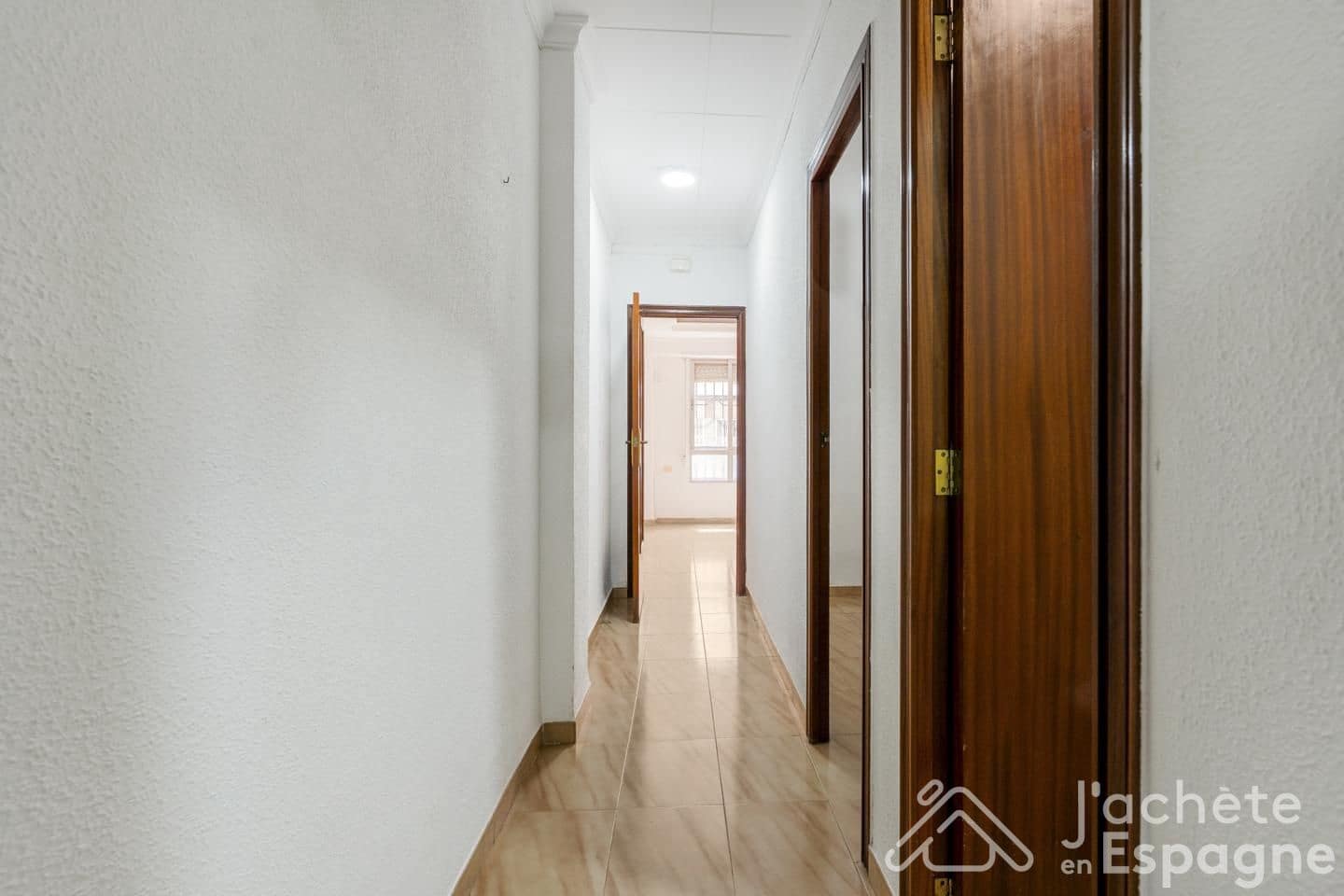 Piso de 3 habitaciones en Algemesí en venta - 145.000 € (Ref: 10116112)
