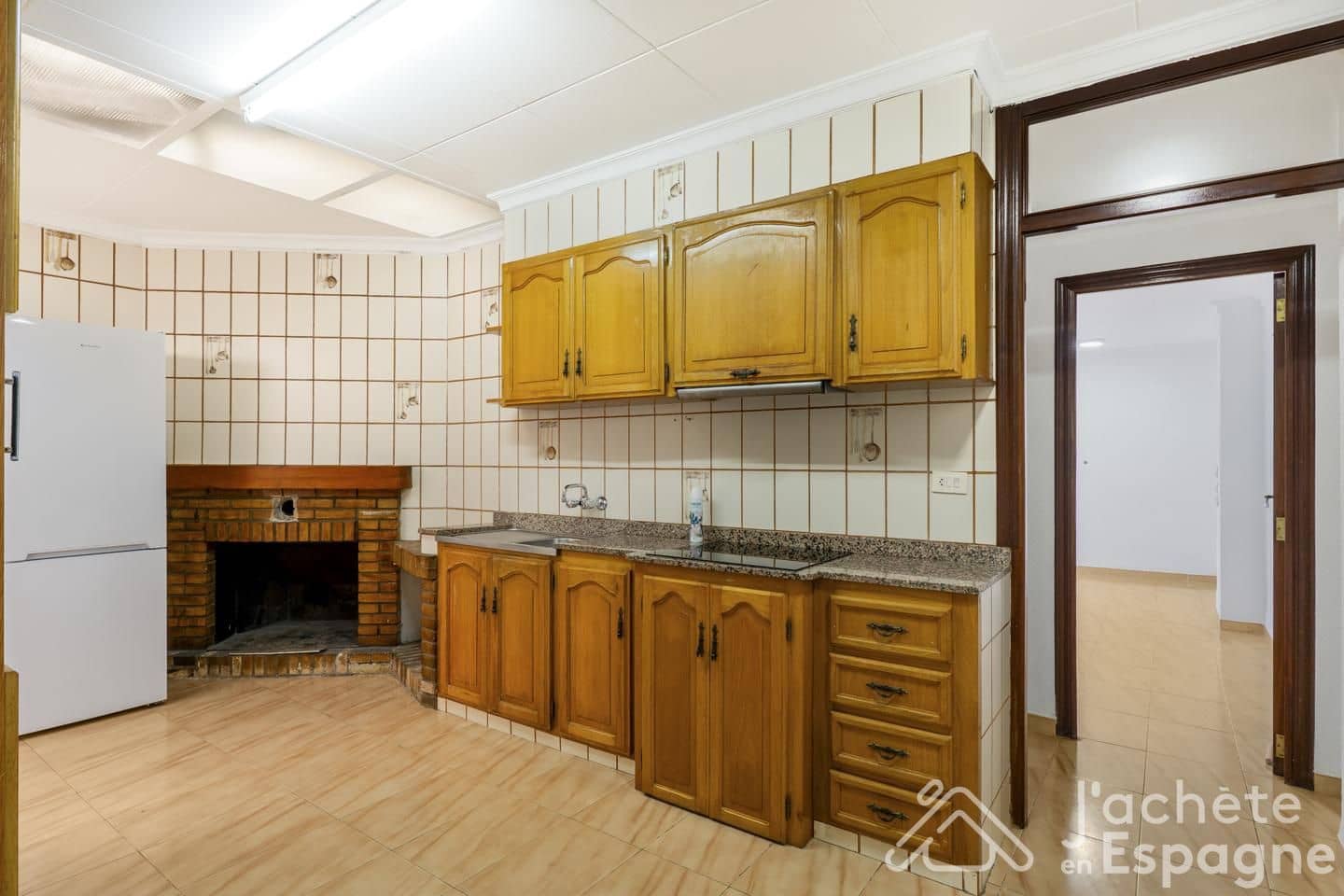 Piso de 3 habitaciones en Algemesí en venta - 145.000 € (Ref: 10116112)