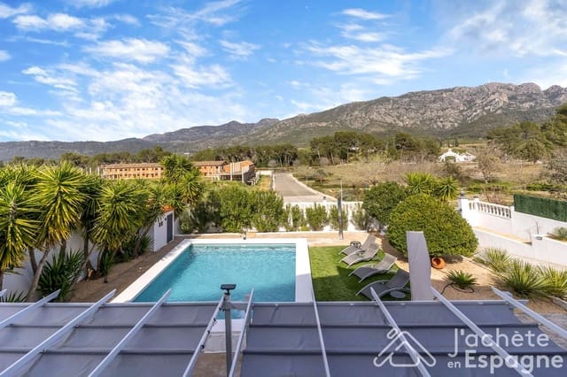 5 Zimmer Villa zu verkaufen in Barraca d'Aigues Vives, Carcaixent mit Pool Garage - 559.000 € (Ref: 10116115)