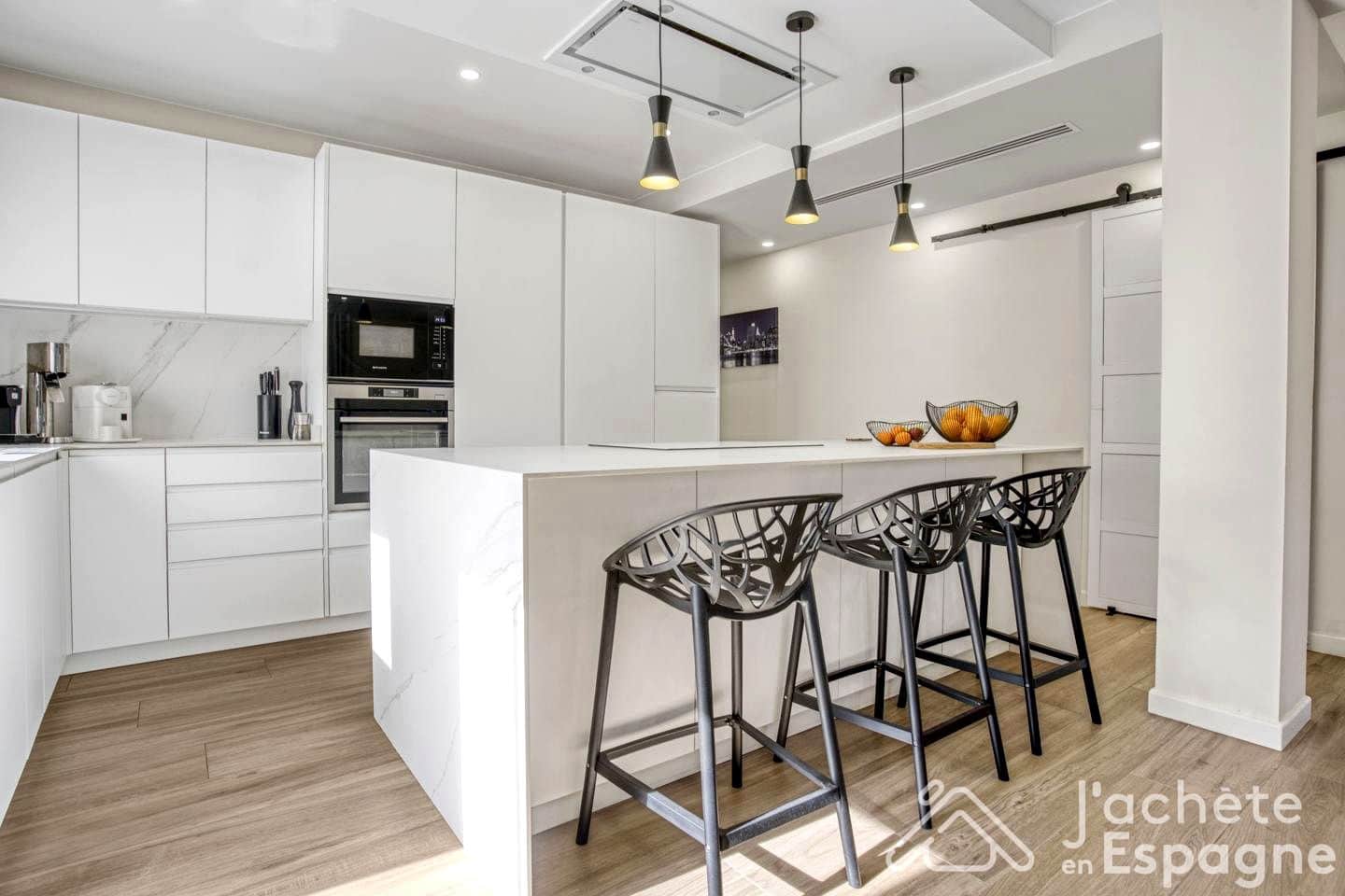 5 Zimmer Villa zu verkaufen in Barraca d'Aigues Vives mit Pool Garage - 559.000 € (Ref: 10116115)