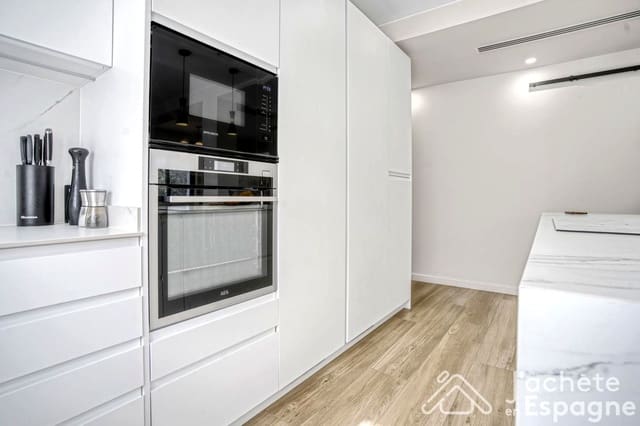 5 Zimmer Villa zu verkaufen in Barraca d'Aigues Vives, Carcaixent mit Pool Garage - 559.000 € (Ref: 10116115)