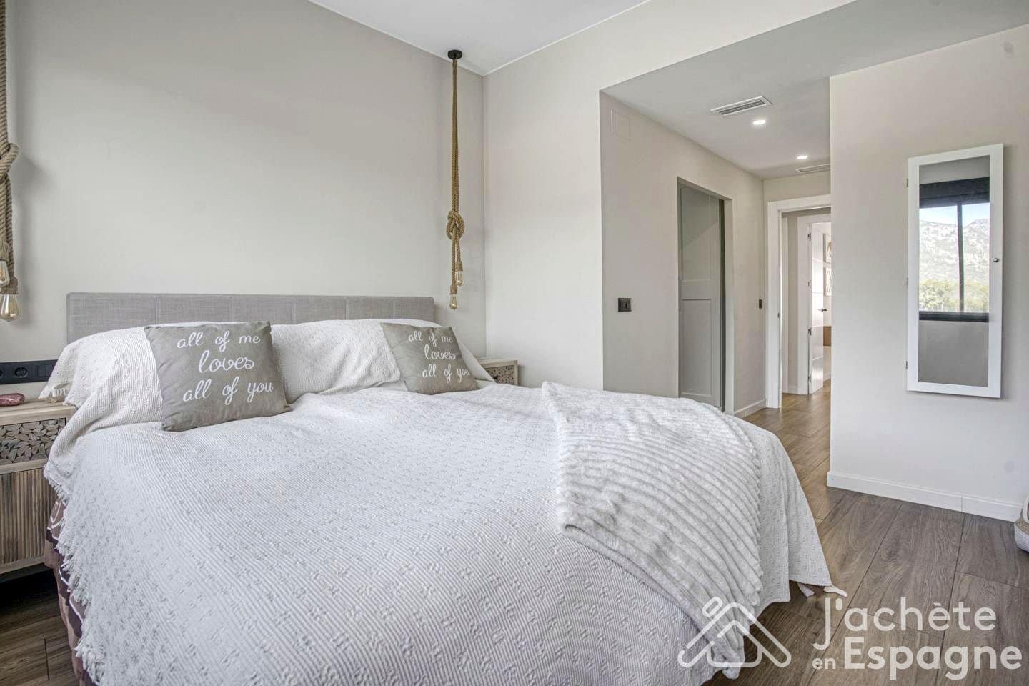 5 Zimmer Villa zu verkaufen in Barraca d'Aigues Vives mit Pool Garage - 559.000 € (Ref: 10116115)