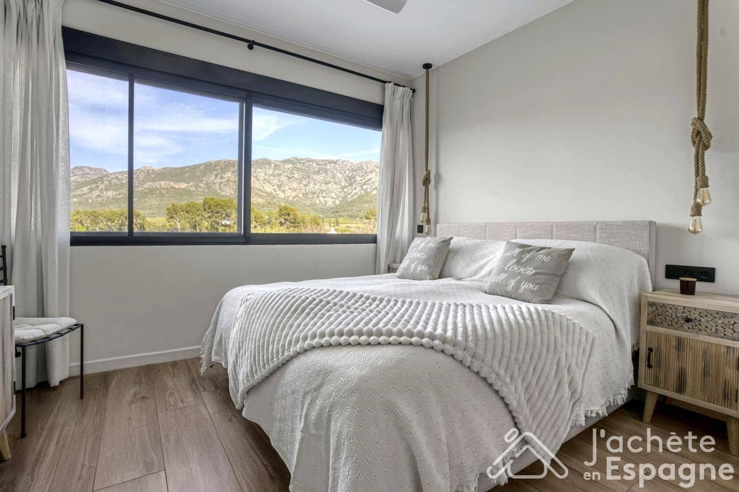 5 Zimmer Villa zu verkaufen in Barraca d'Aigues Vives mit Pool Garage - 559.000 € (Ref: 10116115)