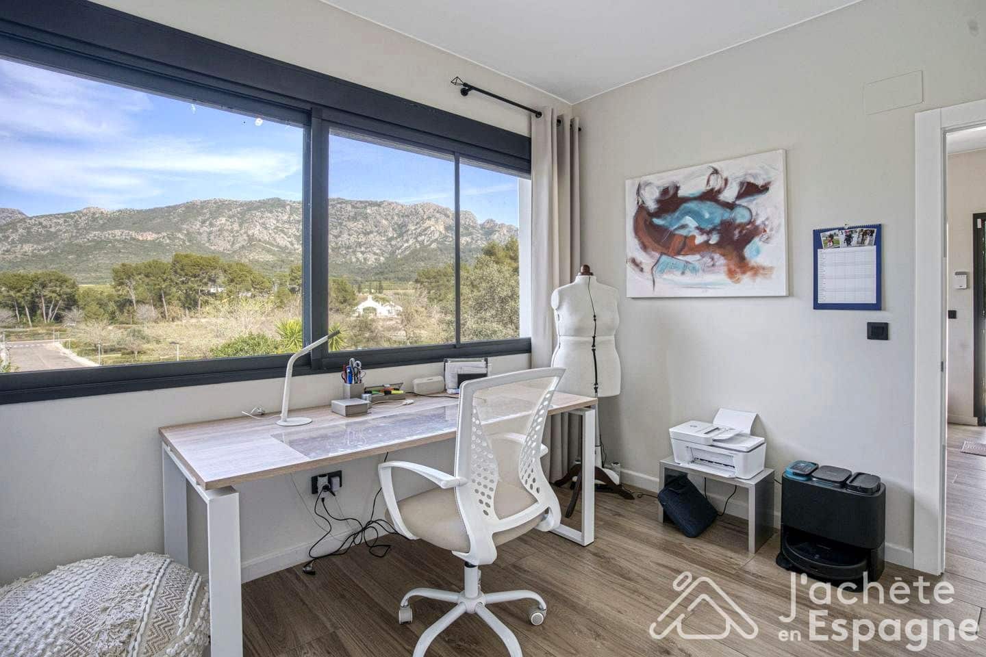 5 Zimmer Villa zu verkaufen in Barraca d'Aigues Vives mit Pool Garage - 559.000 € (Ref: 10116115)