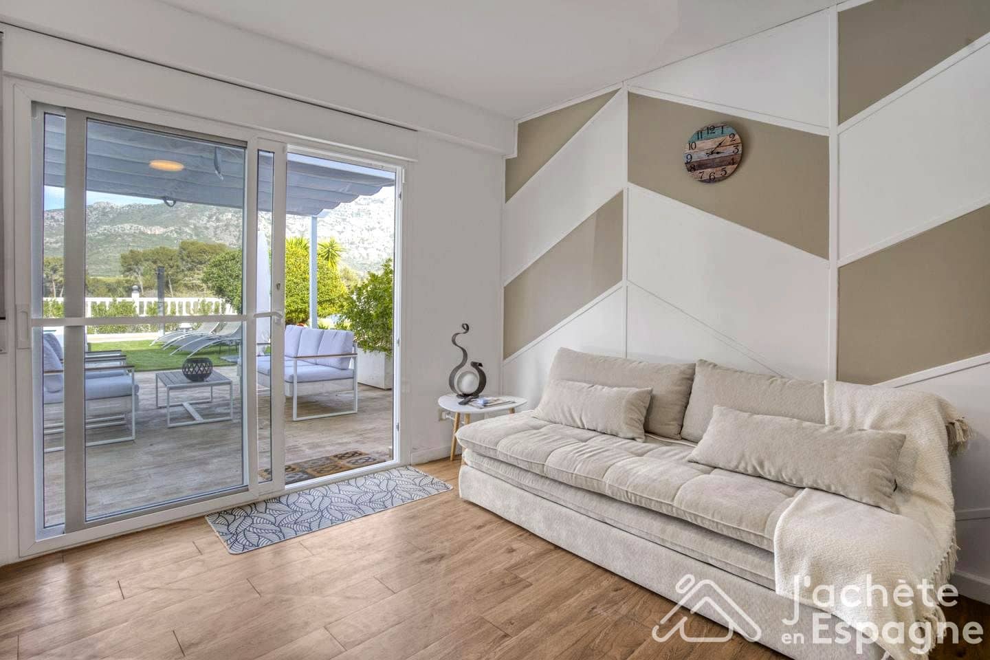 5 Zimmer Villa zu verkaufen in Barraca d'Aigues Vives mit Pool Garage - 559.000 € (Ref: 10116115)