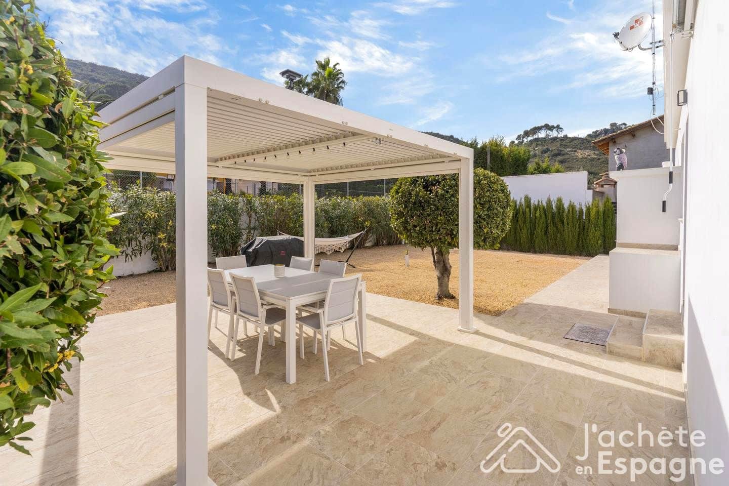 5 Zimmer Villa zu verkaufen in Barraca d'Aigues Vives mit Pool Garage - 559.000 € (Ref: 10116115)